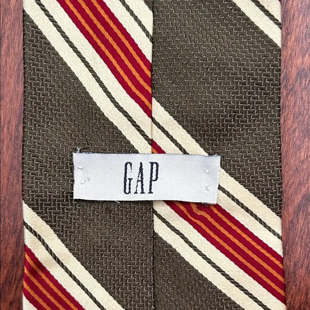 Gap Classic Retro Striped Tie in Khaki Green, Red, and Cream, 100% Silk